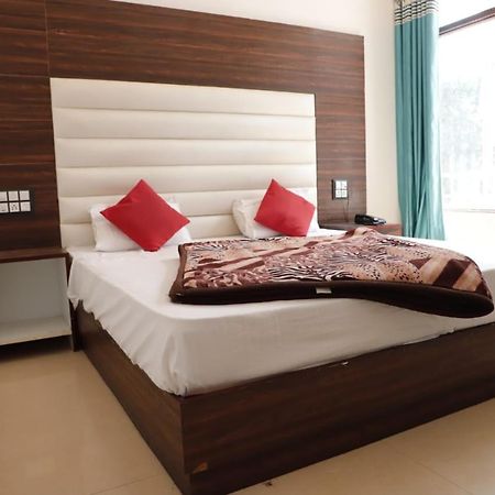 Rahul Hotel & Restaurant Mussoorie Buitenkant foto
