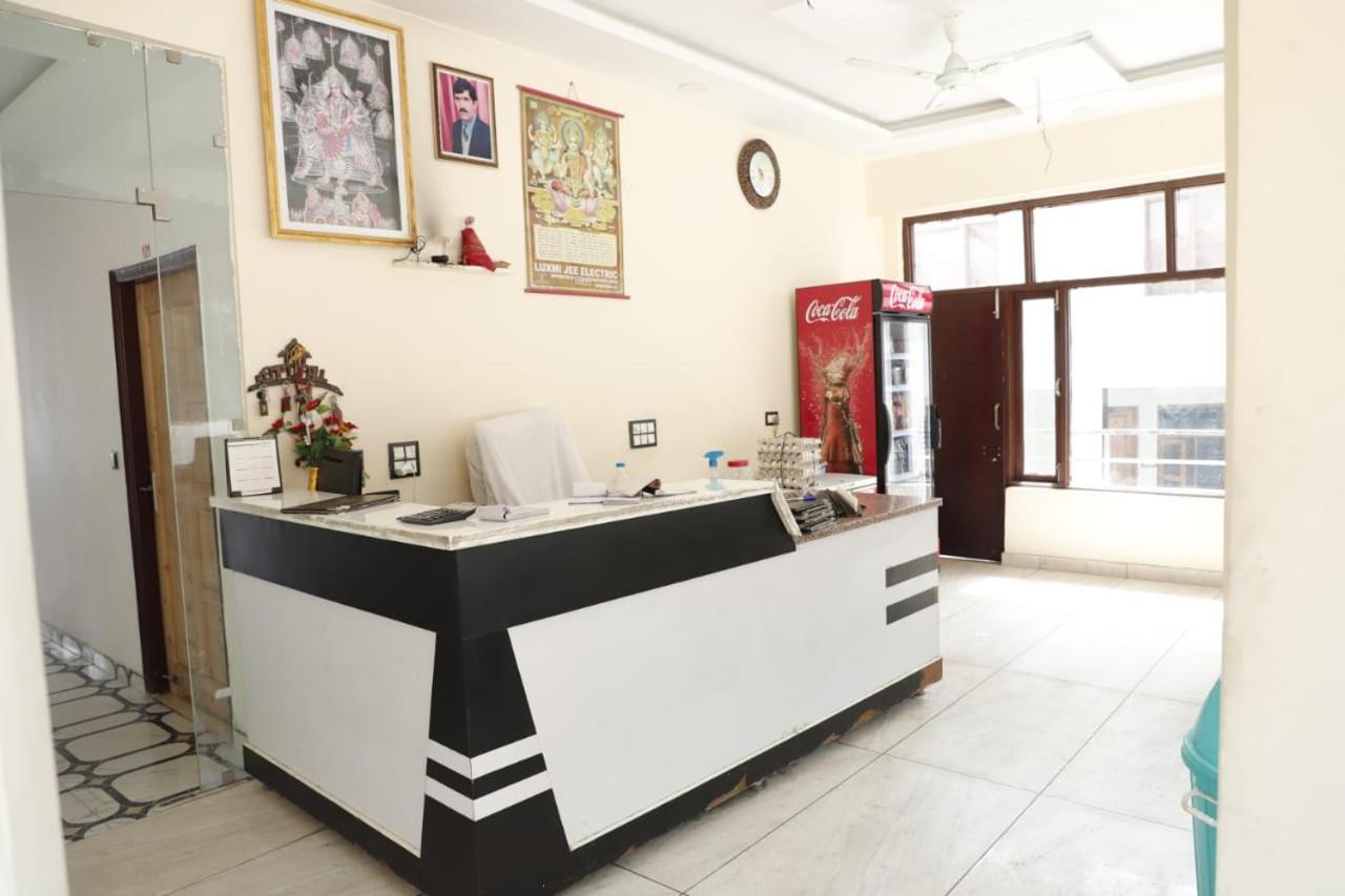 Rahul Hotel & Restaurant Mussoorie Buitenkant foto