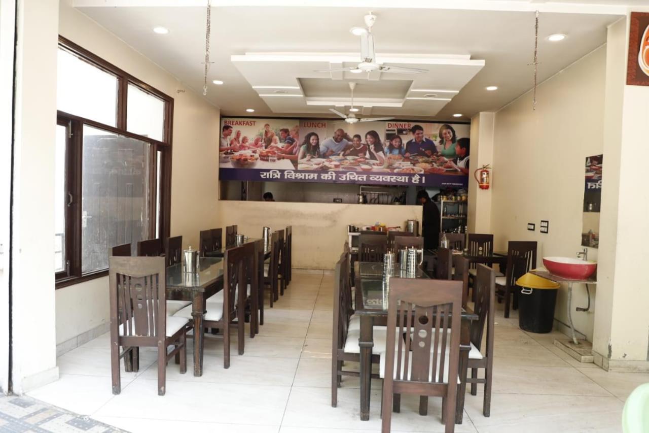 Rahul Hotel & Restaurant Mussoorie Buitenkant foto