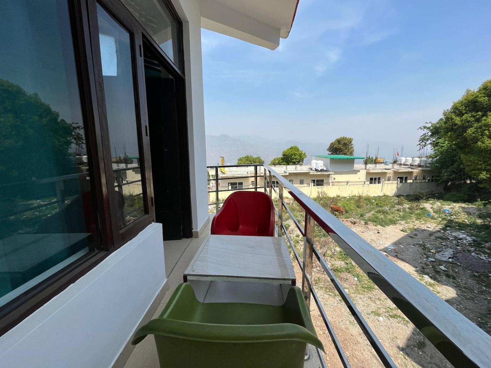 Rahul Hotel & Restaurant Mussoorie Buitenkant foto